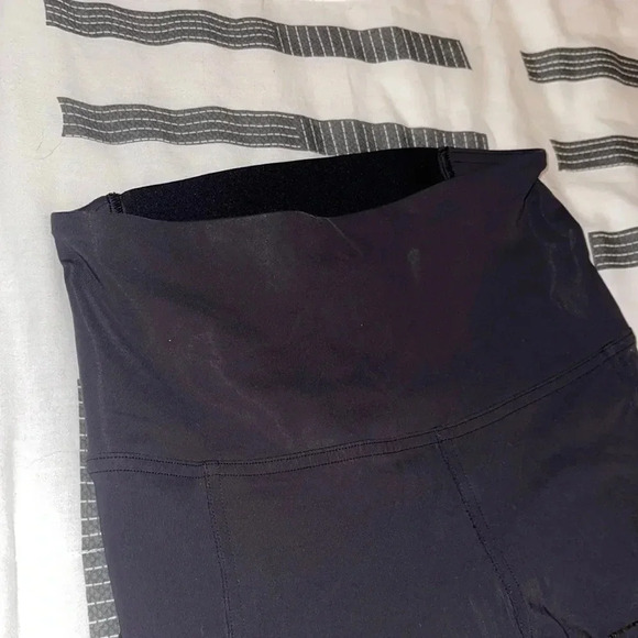 LULULEMON Black Leggings Sz 4 - Picture 5 of 5